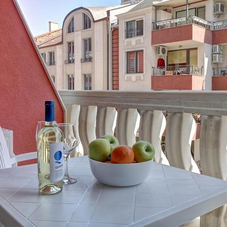 Luxury Center Apartments In Grand Karavel Varna Exterior foto